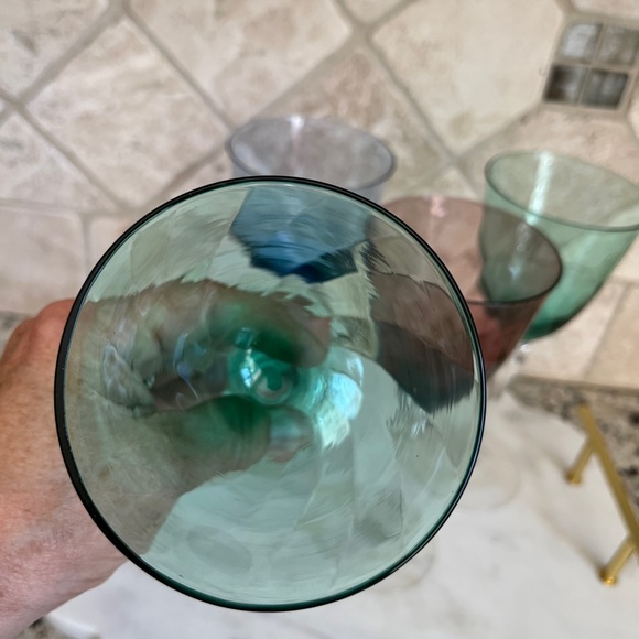 Wine Glasses Blue Green Purple 4 Glasses - Picture 9 of 10